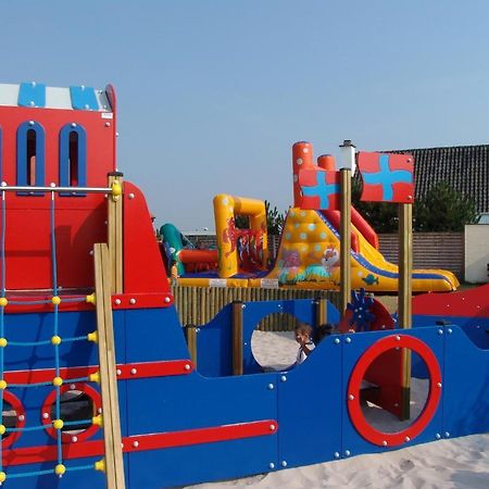 Park Kerlinga Bredene Bagian luar foto